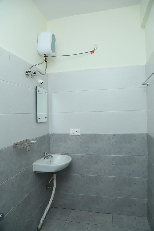 Hotel Bangalore Airport Inn, Near Kempegowda Airport, Airport Pickup & Drop Available 24X7 Devanahalli Экстерьер фото